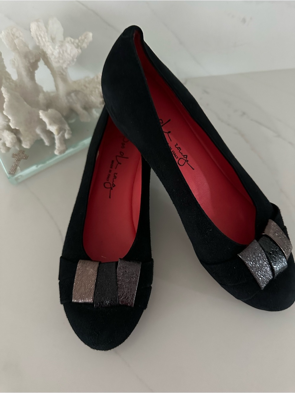 Pas de Rouge Black Suede Ballet Flats with Tri-Tone Metallic Bow. Size 38 US 7.5